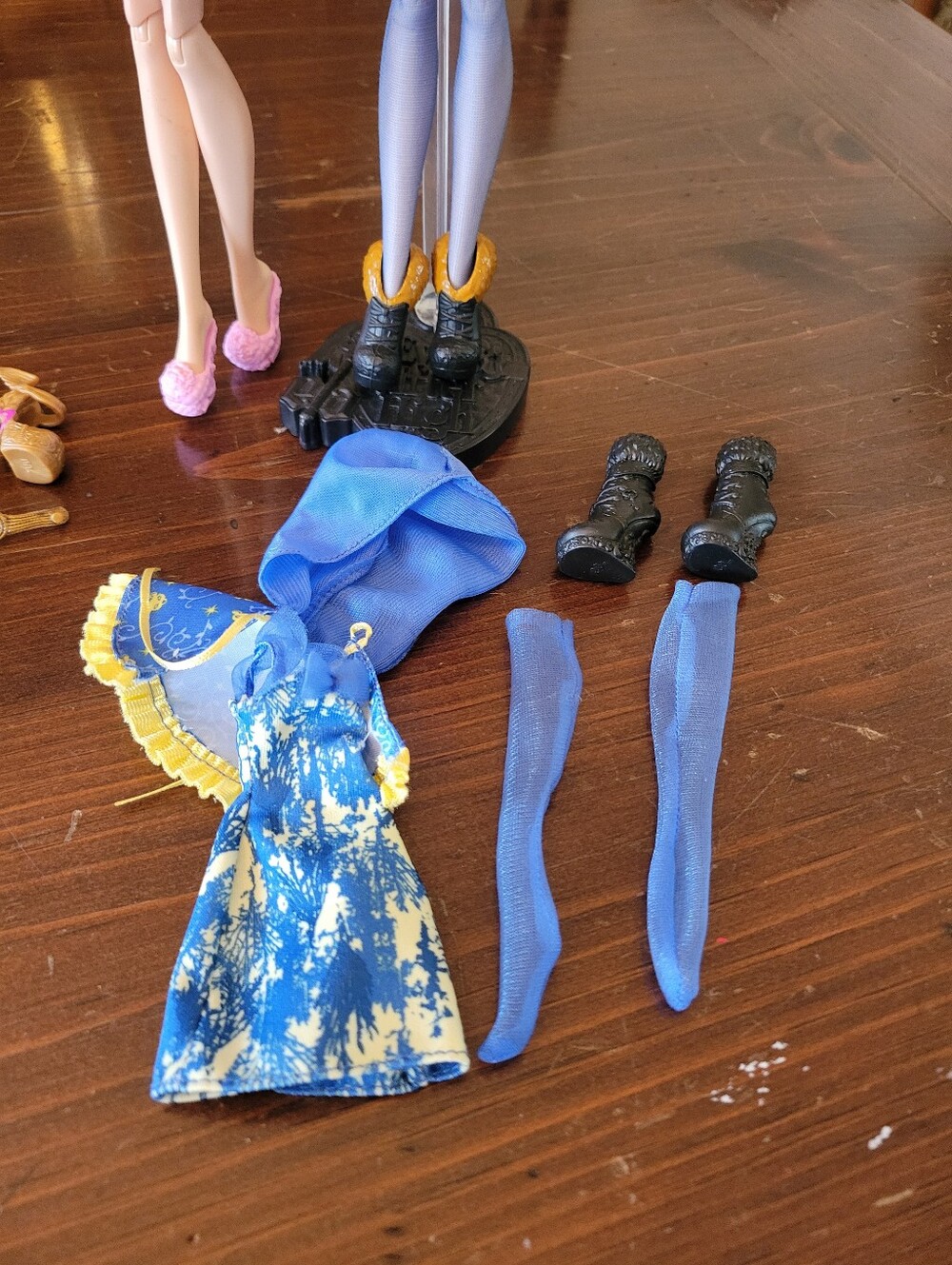Blondie Lockes And Cupid Set! Ever After High - Picture 3 of 7